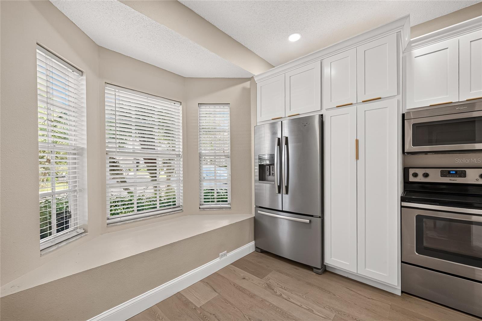 4319 DEERMONT CIR — photo 12