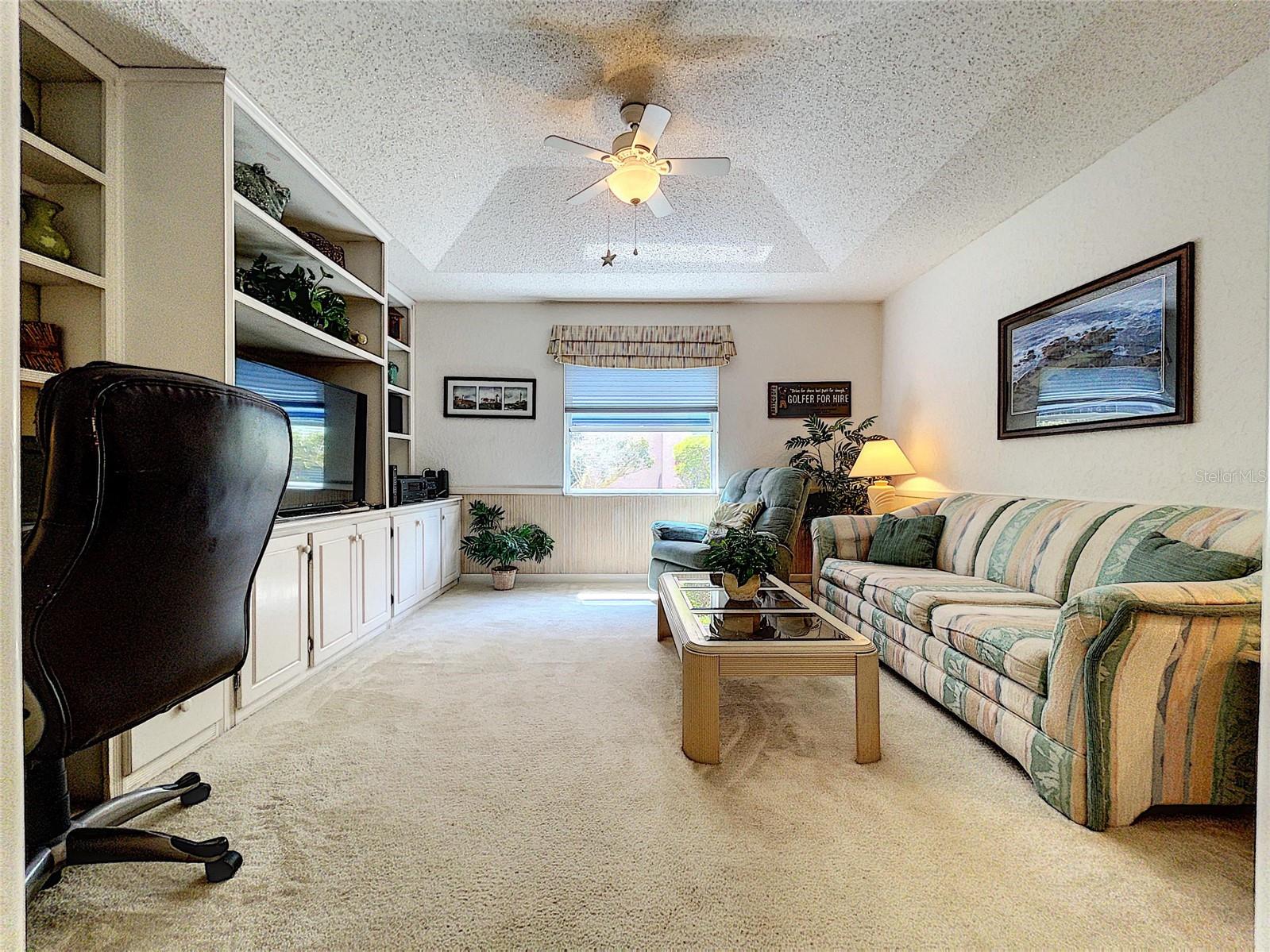9408 NEW ORLEANS DR — photo 11