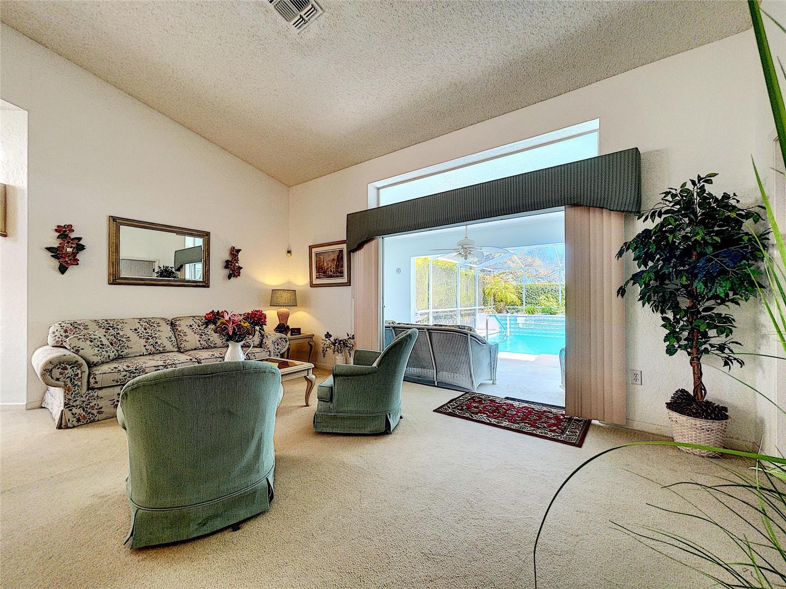9408 NEW ORLEANS DR — photo 3