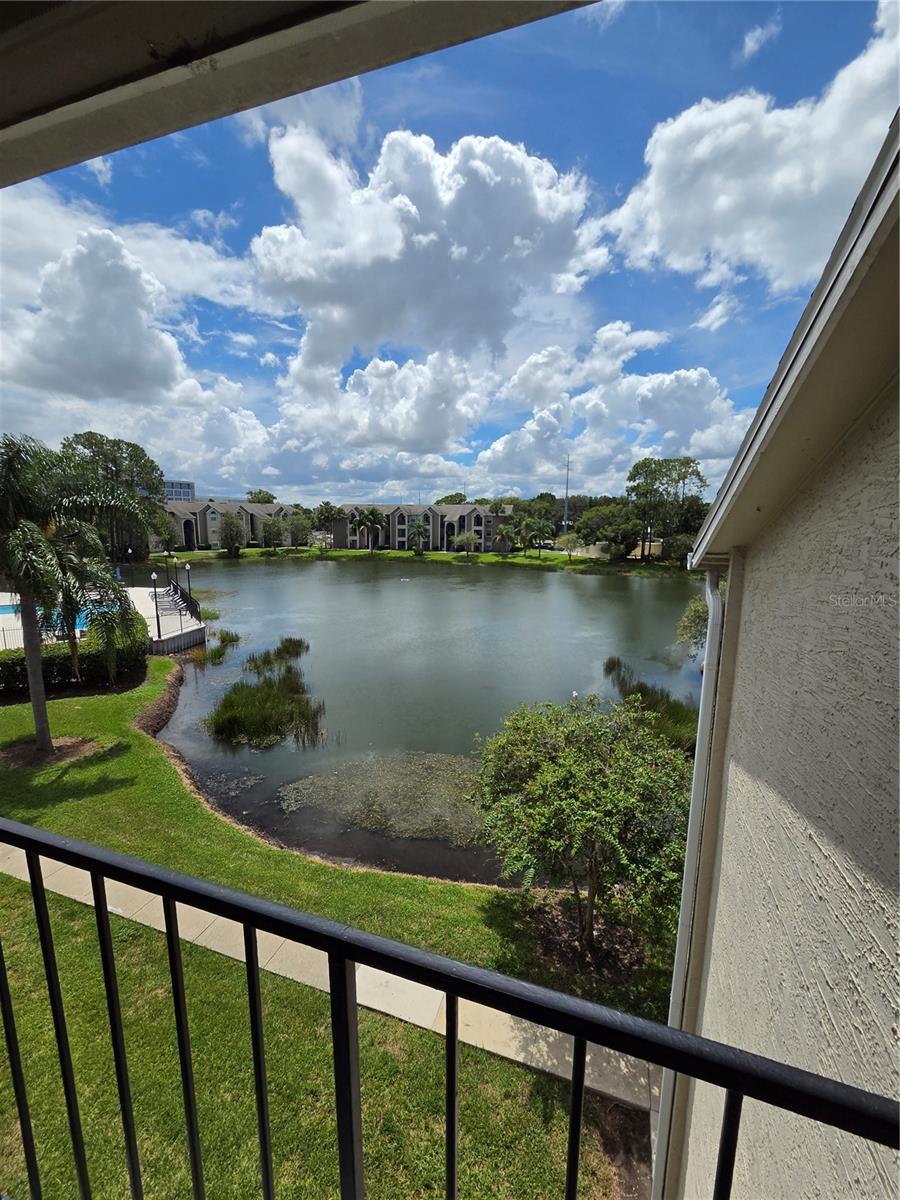 4704 WALDEN CIR #32 — photo 11