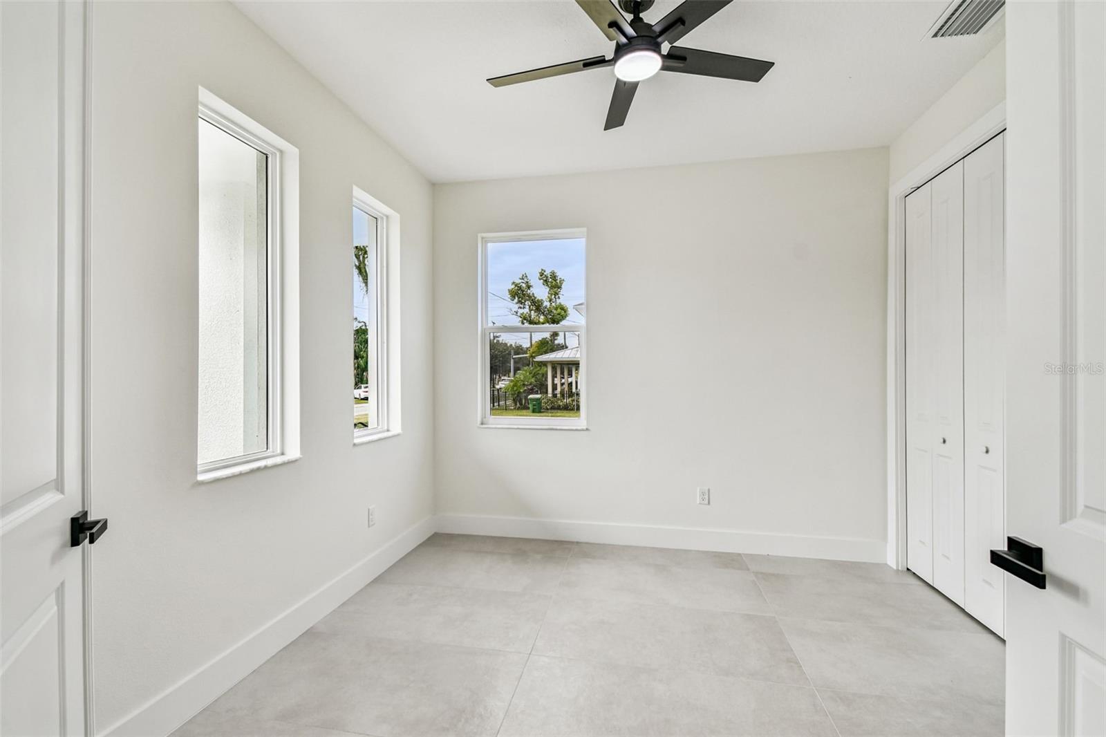 3017 W SPRUCE ST — photo 11