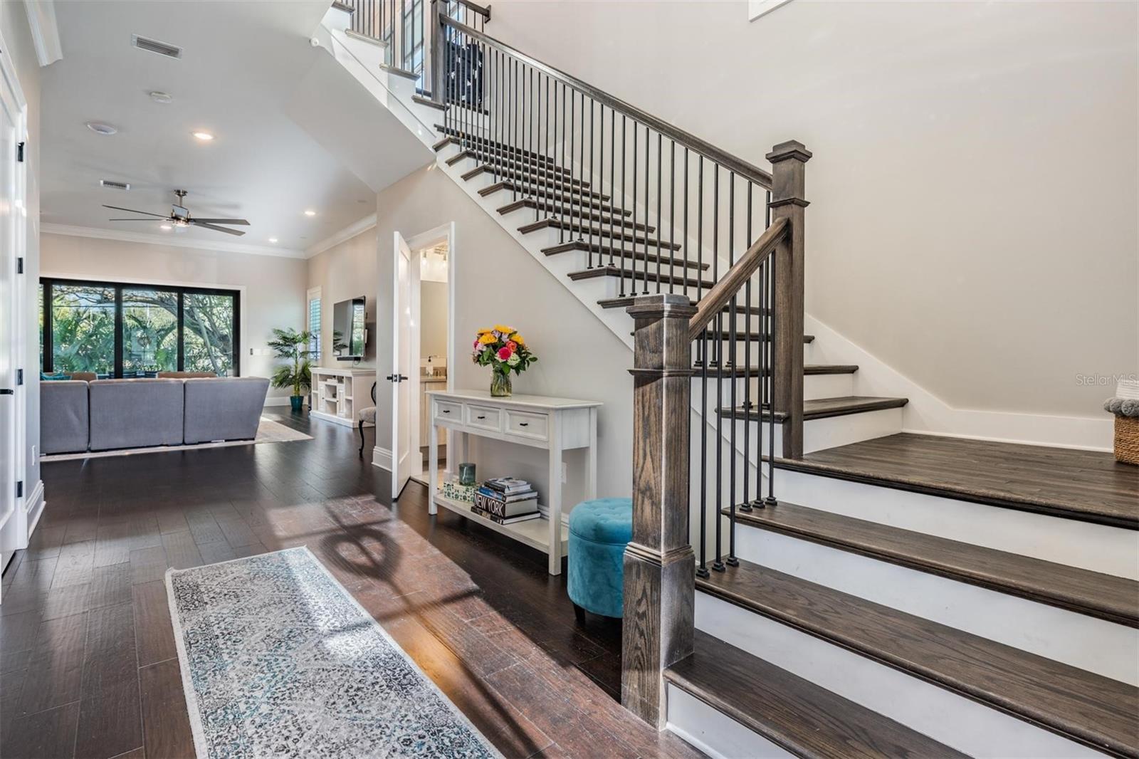 619 DANUBE AVE — photo 3