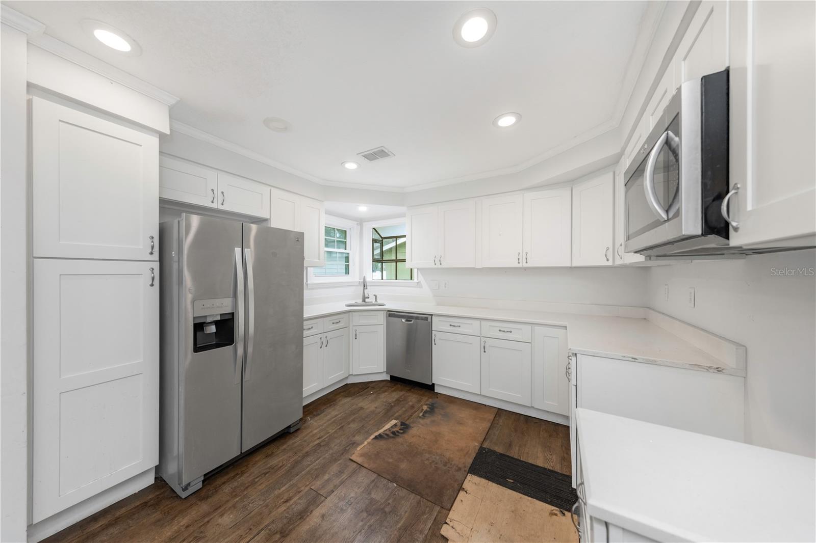 4602 W CHISHOLM ST — photo 5
