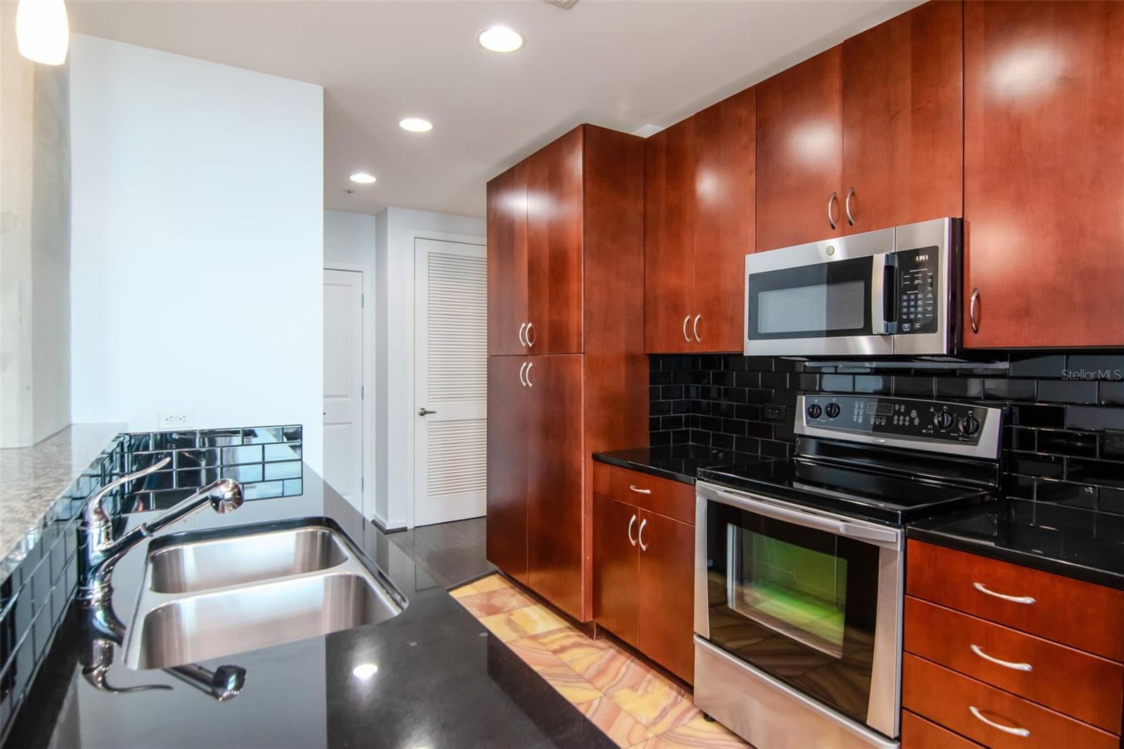 777 N ASHLEY DR #2608 — photo 12