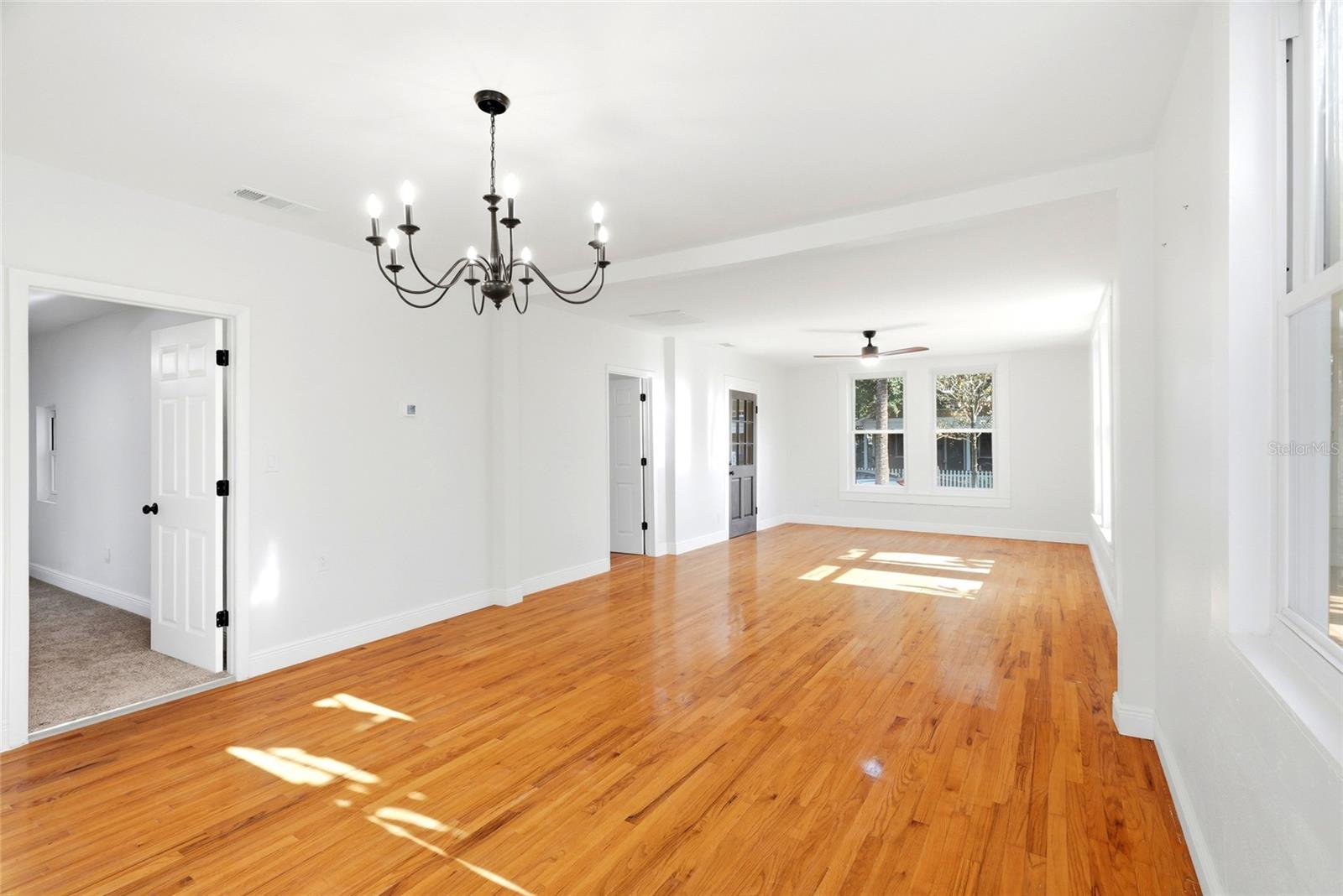511 E FRANCES AVE — photo 9