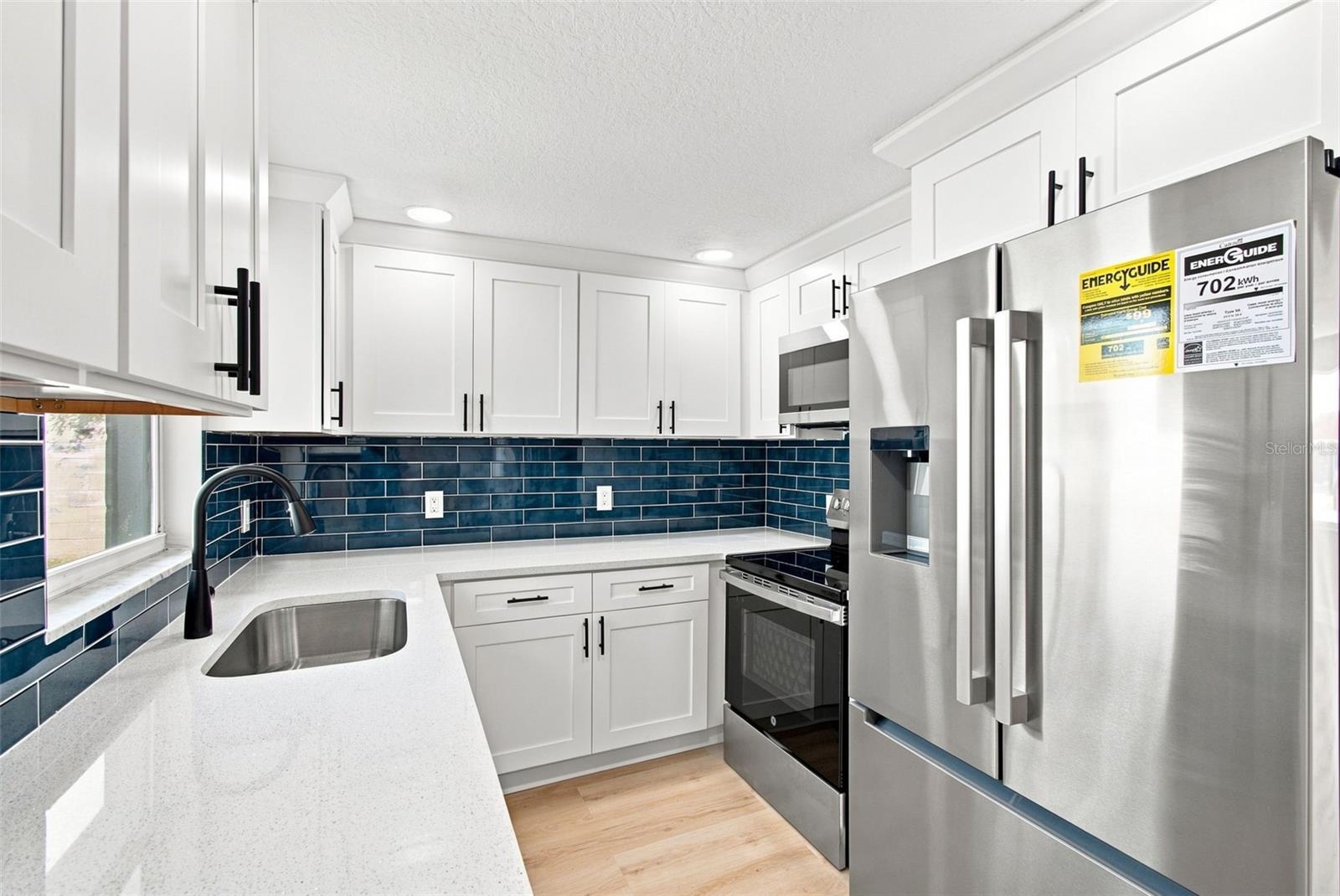4606 ASHLAND DR — photo 12