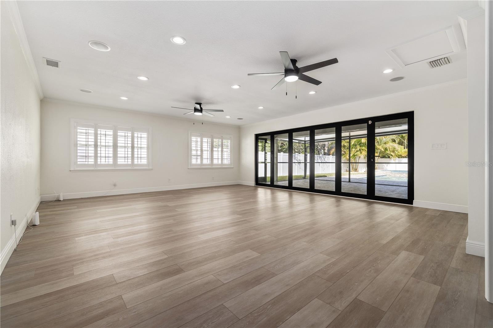 5009 W NEPTUNE WAY — photo 10