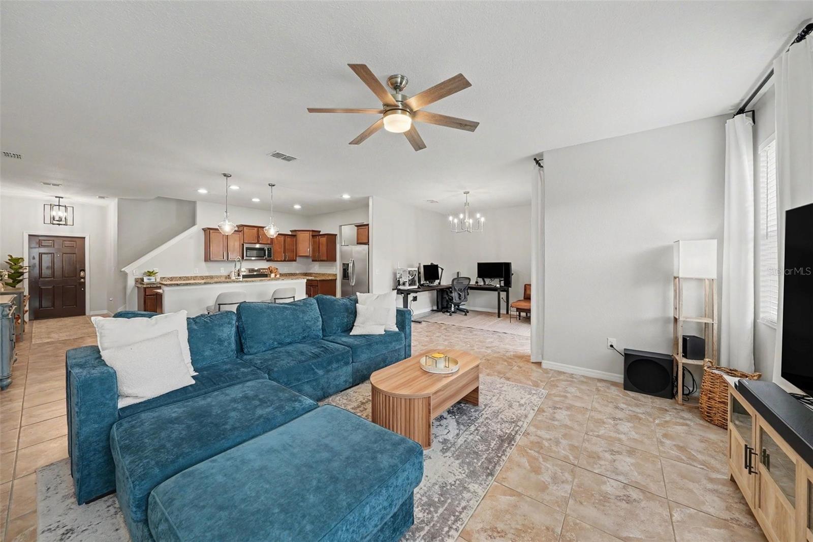 8604 FIDDLELEAF COURT — photo 3