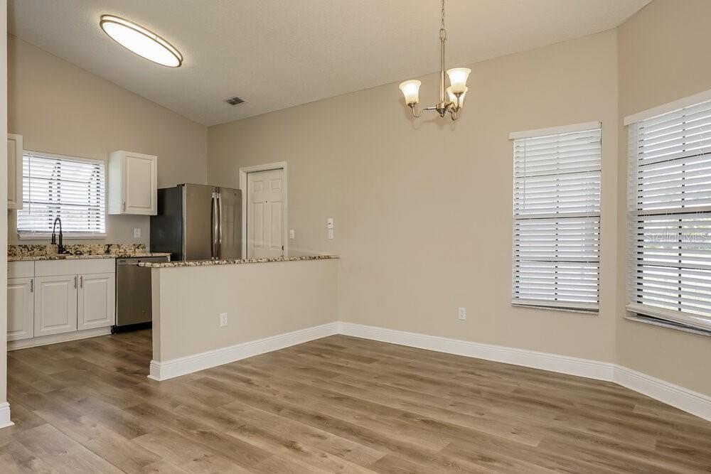 634 MONROE HARBOR PL — photo 5