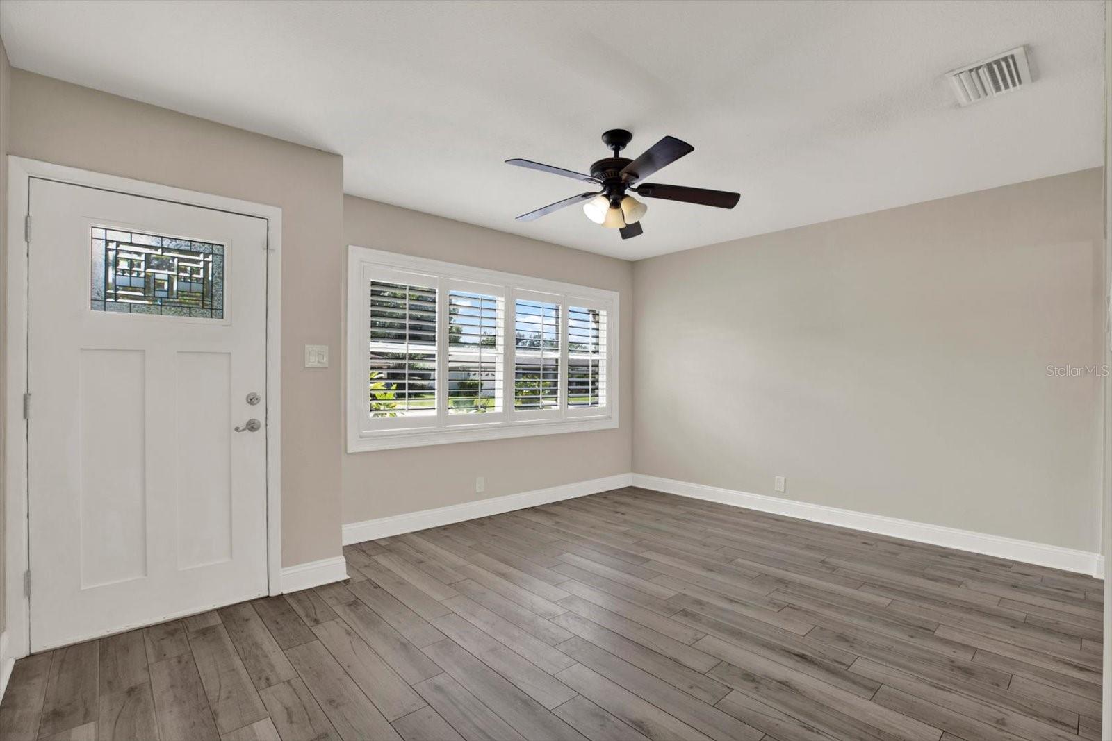 3009 W HEITER ST — photo 2