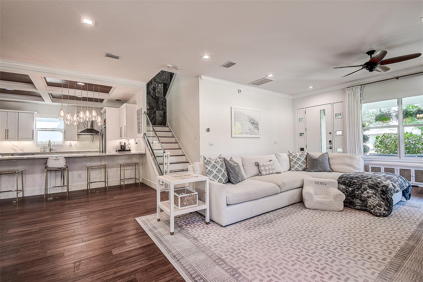 3311 W PAUL AVE — photo 6