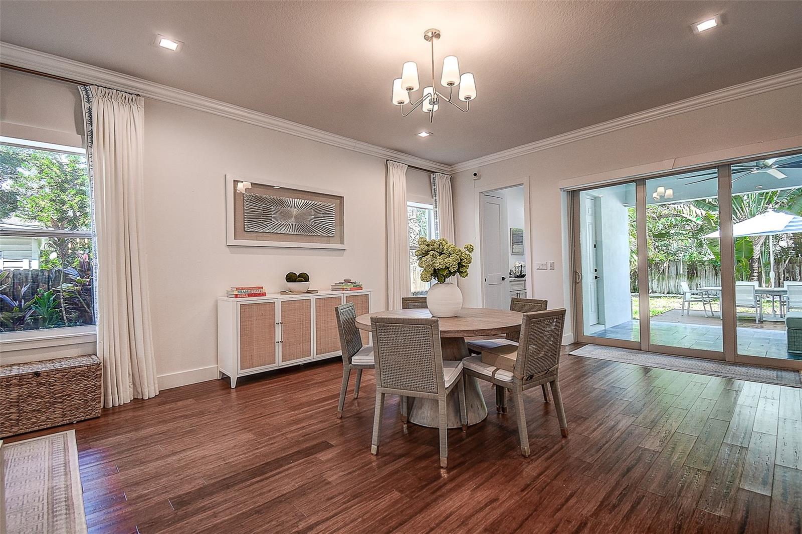 3311 W PAUL AVE — photo 9