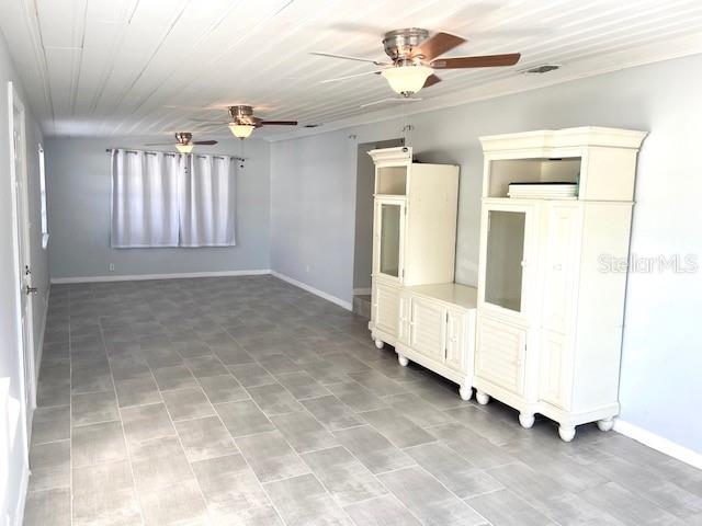 4109 W WALLACE AVE — photo 9