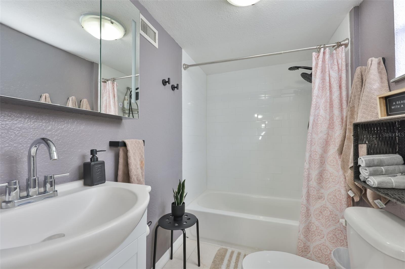 2575 S HIMES AVE #A — photo 5