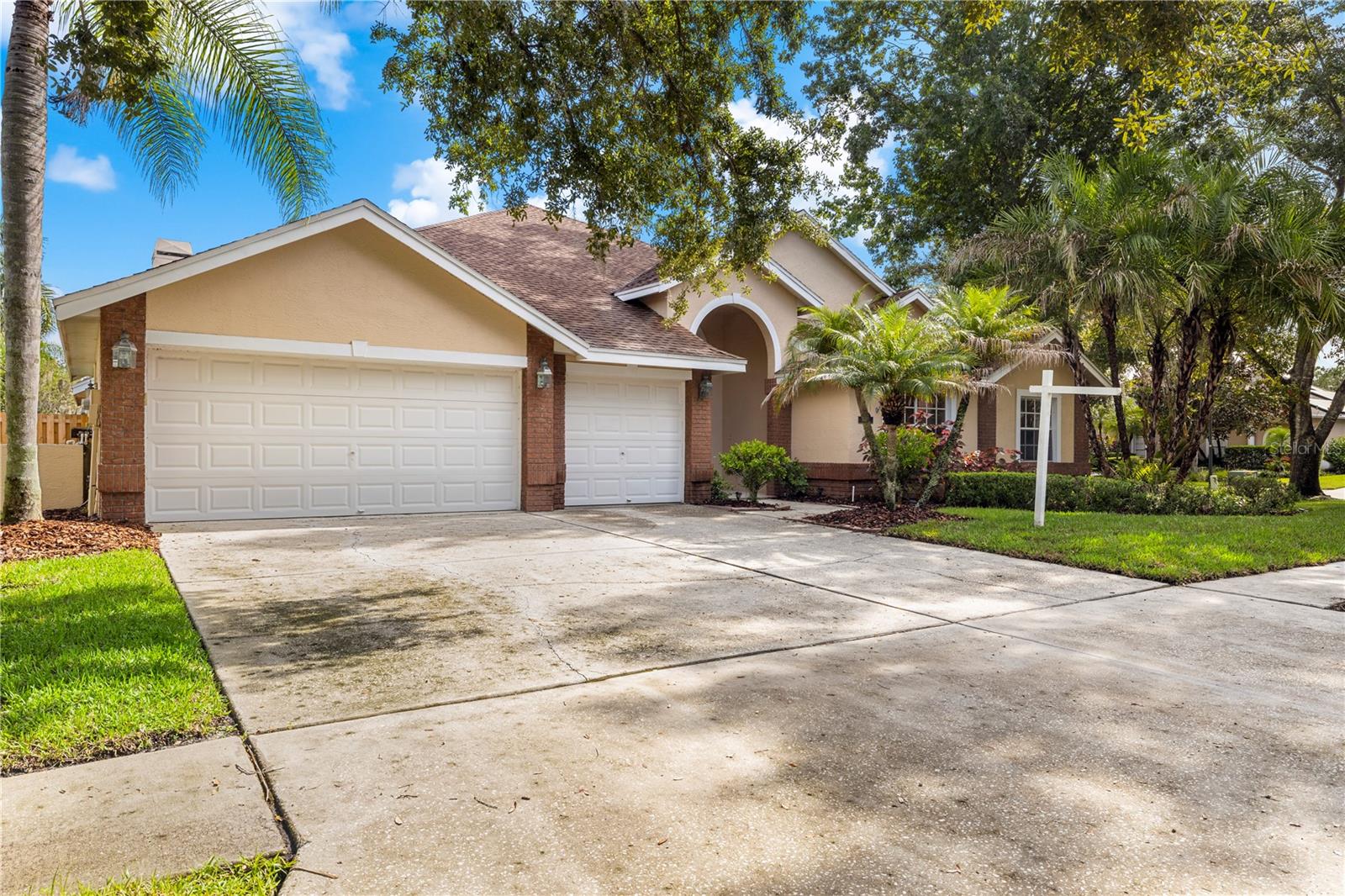 8746 TANTALLON CIR — photo 6