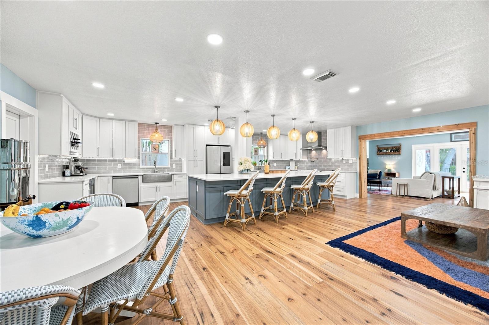 4722 W LAUREL RD — photo 5