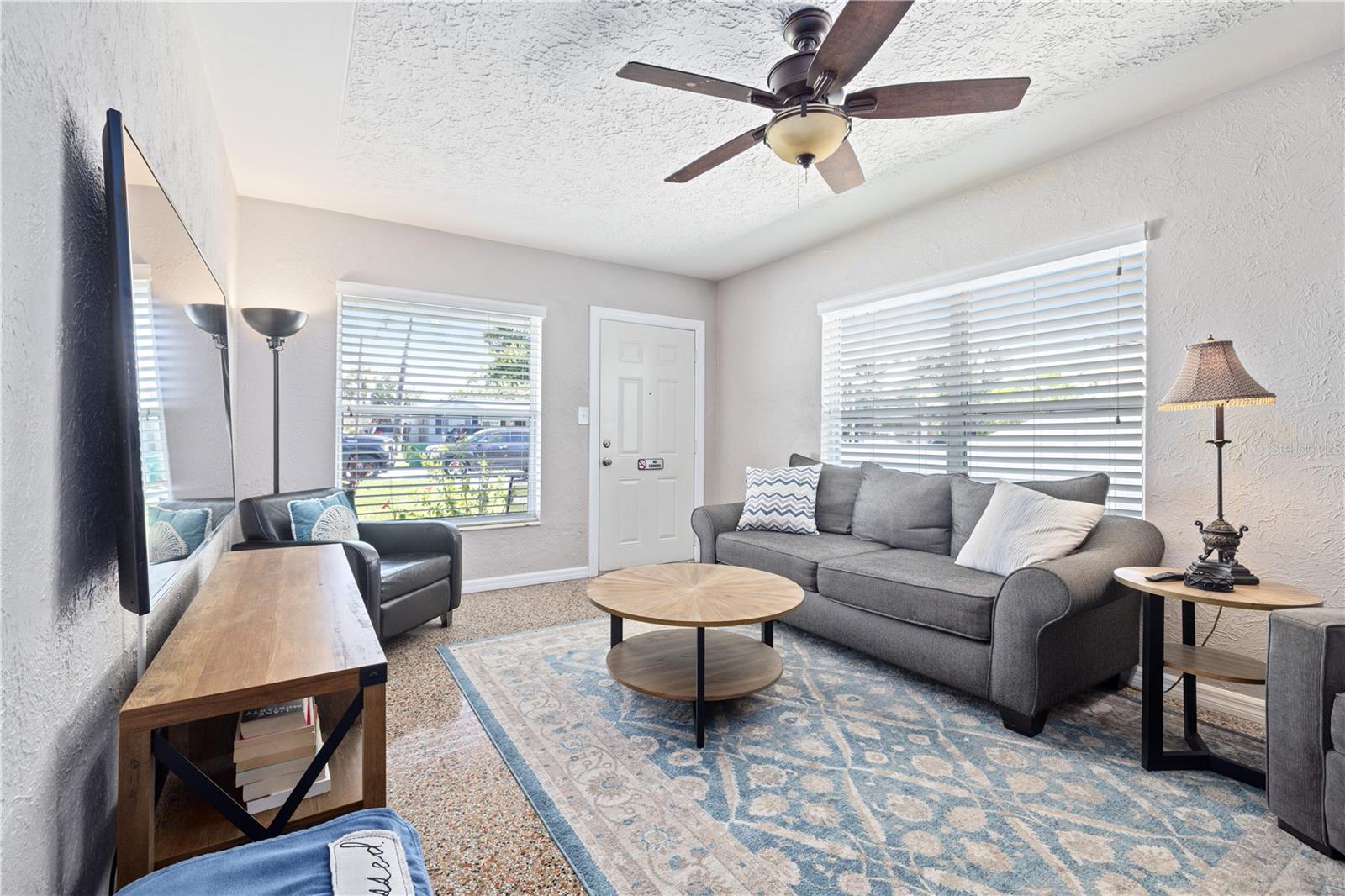 4122 W GRAY ST — photo 10