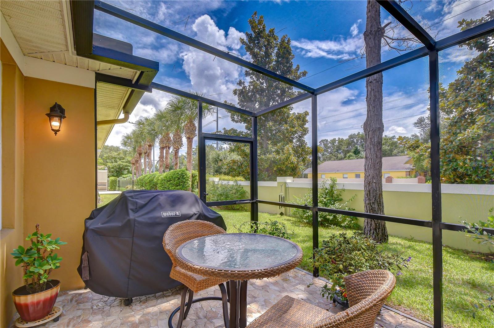 6806 MUNCASTER CT — photo 12