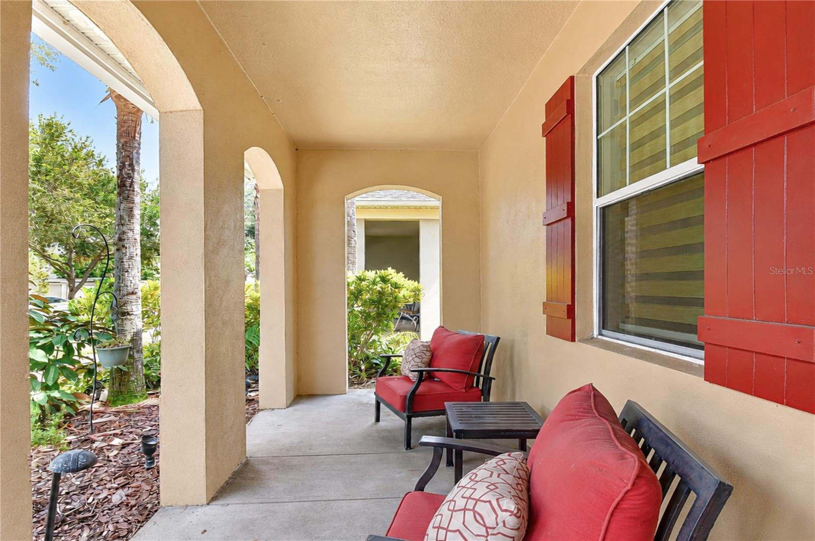 6806 MUNCASTER CT — photo 4
