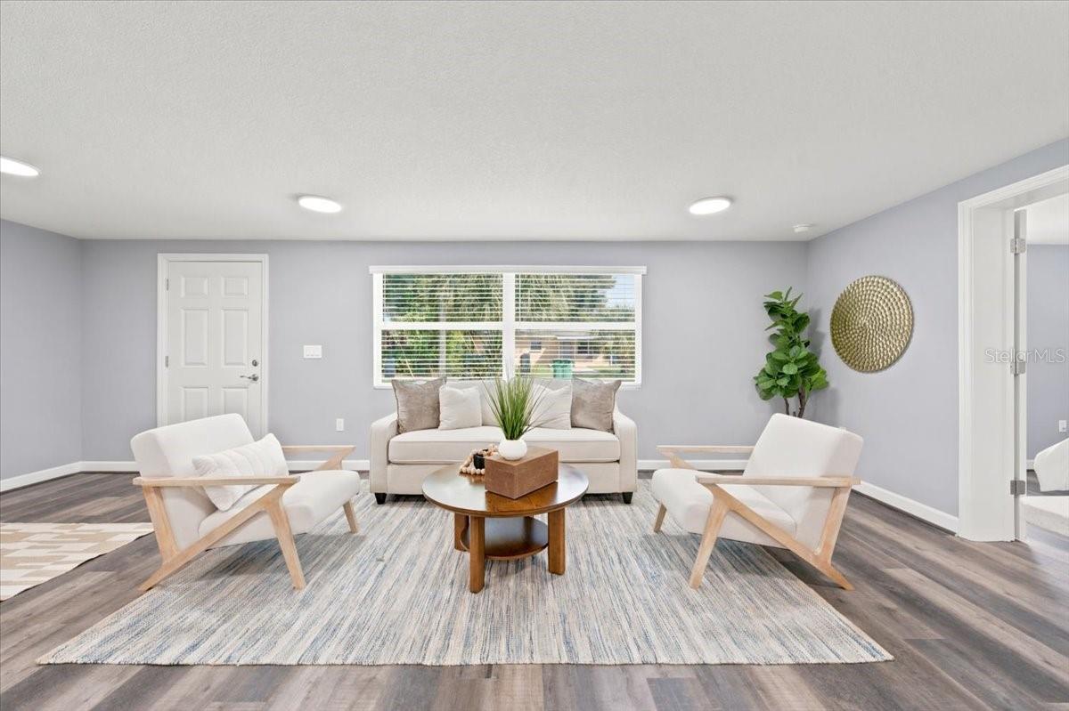 2919 E 19TH AVE — photo 5