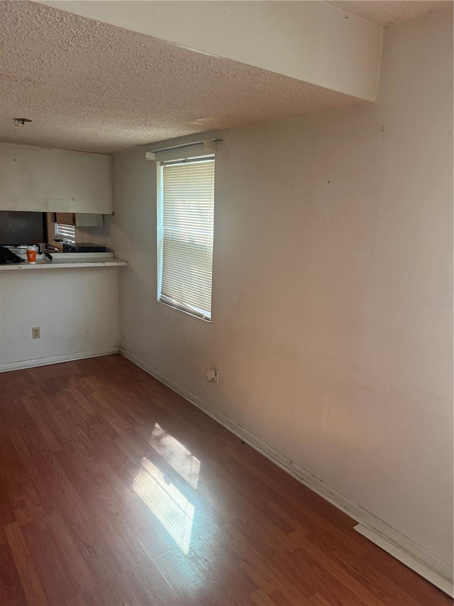 10219 N NINEVAH RD — photo 4
