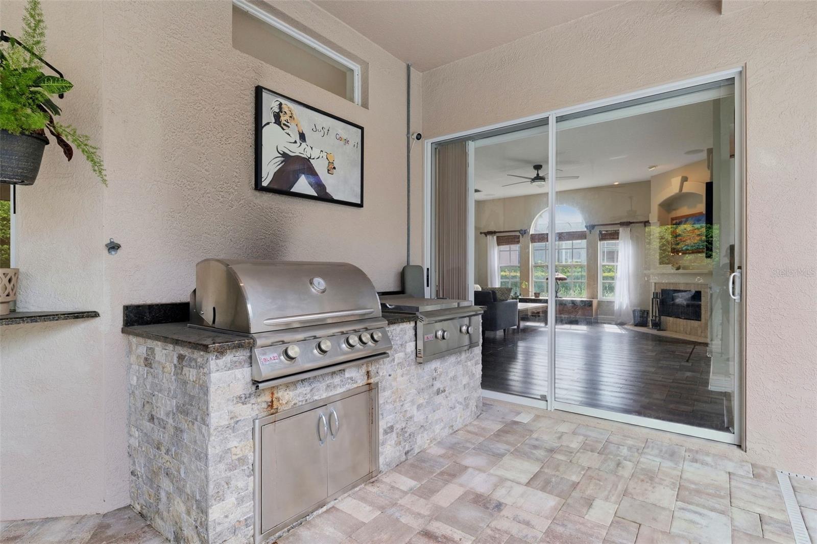 12012 BREWSTER DR — photo 11