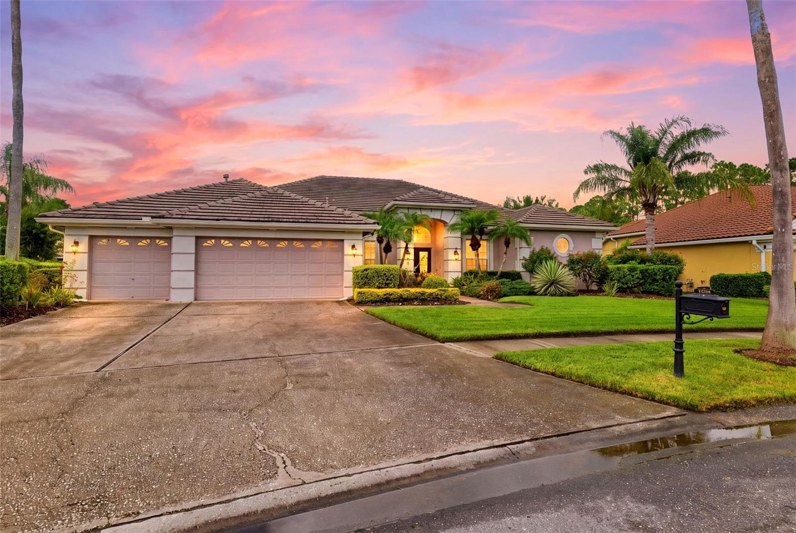 12012 BREWSTER DR
