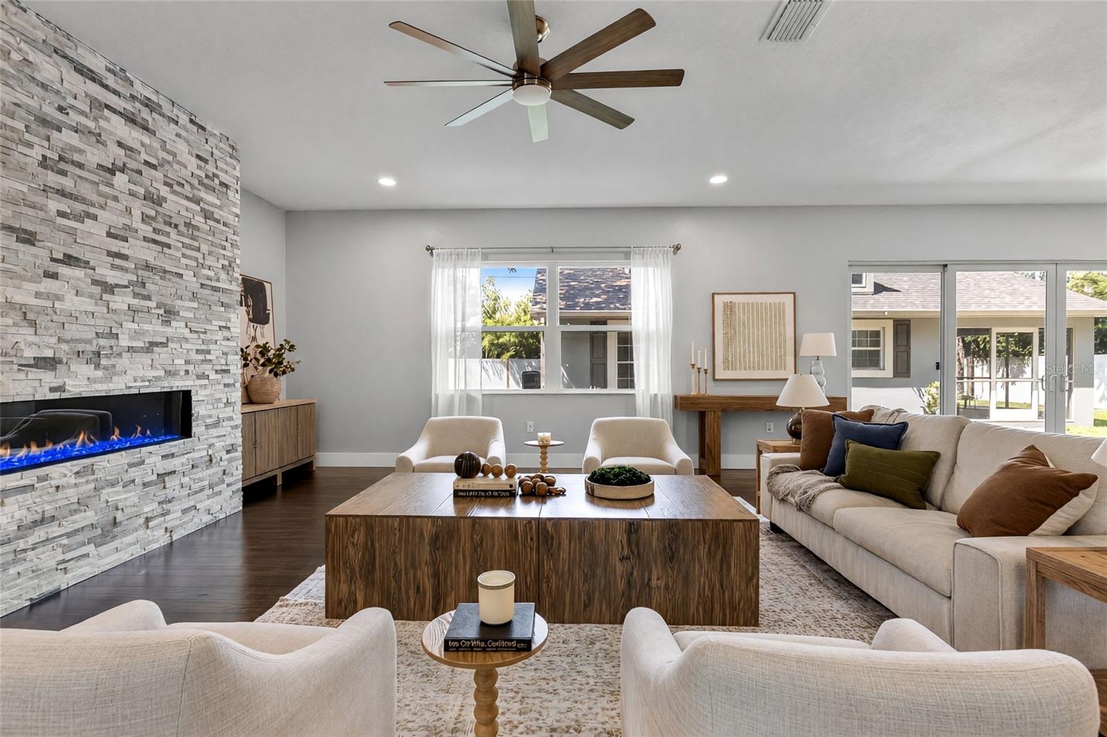 3709 W DALE AVE — photo 7