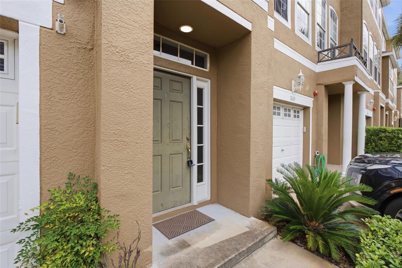 3011 POINTEVIEW DR — photo 3