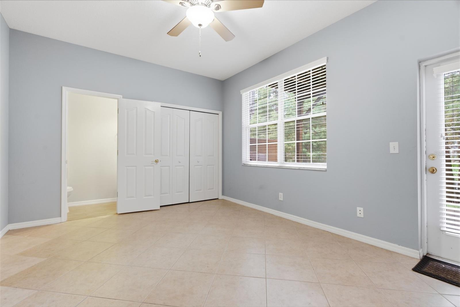3011 POINTEVIEW DR — photo 6