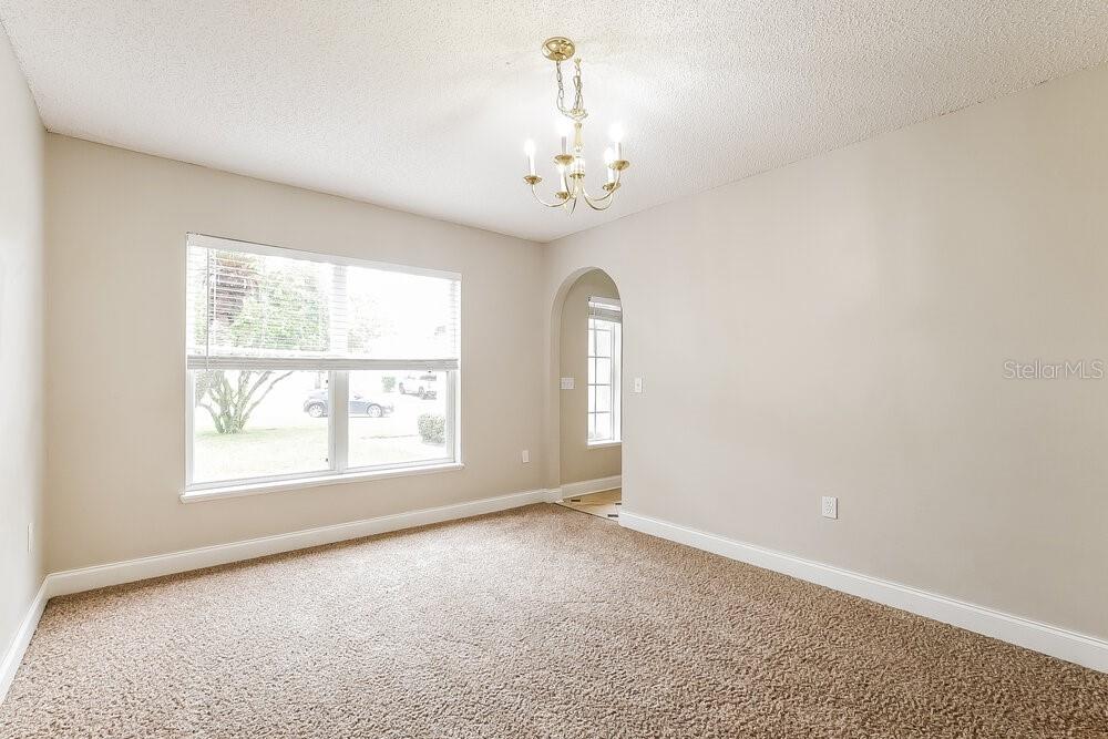 4231 STONEFIELD DR — photo 6
