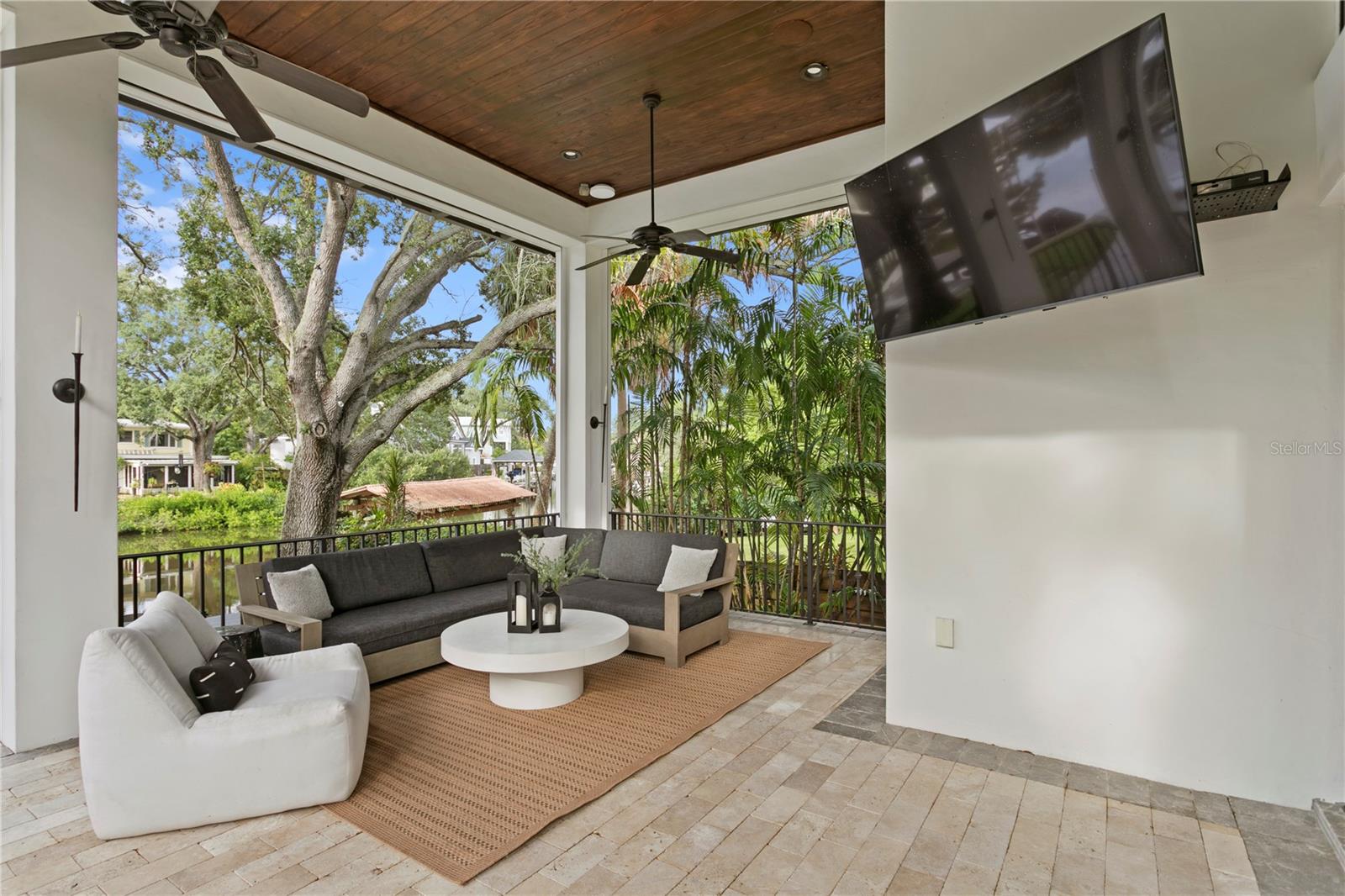 603 MARMORA AVE — photo 11