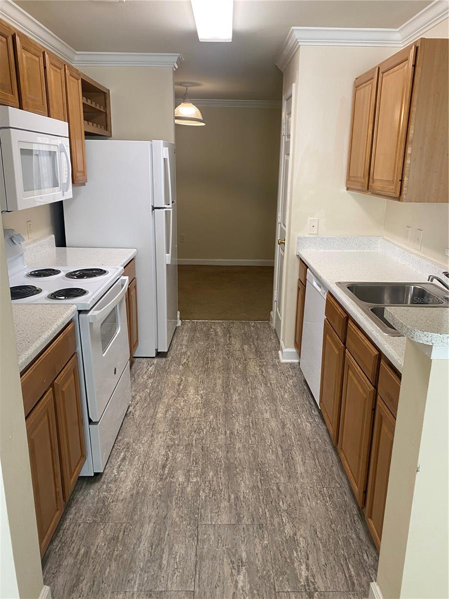 18209 BRIDLE CLUB DR #18209 — photo 4