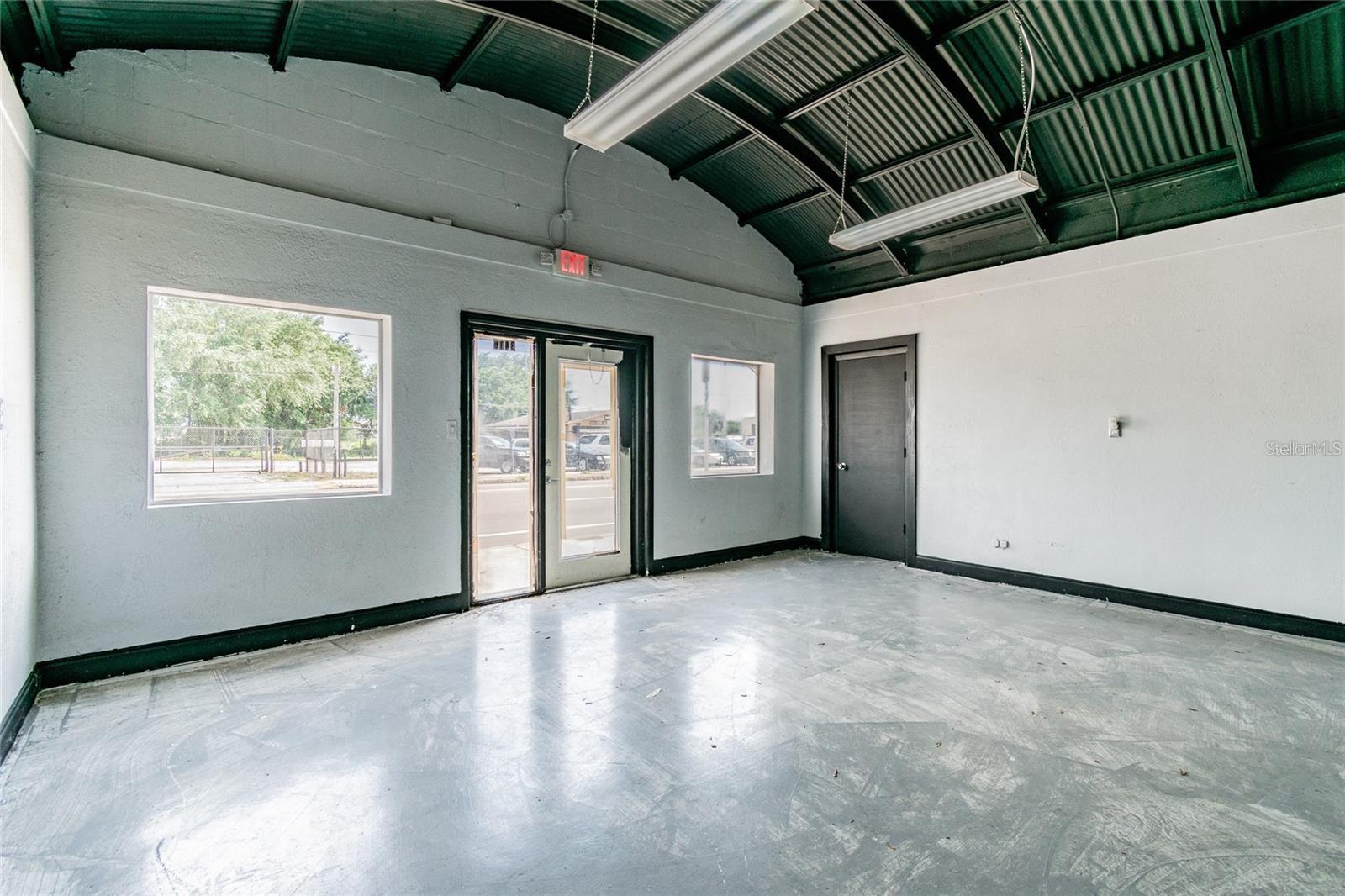 3410 E 7TH AVE — photo 7