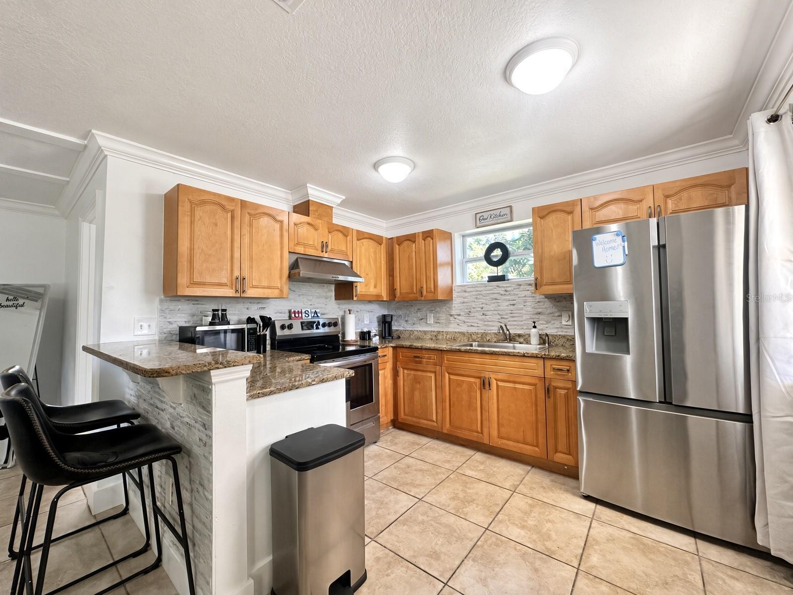 6508 N GLEN AVE — photo 4