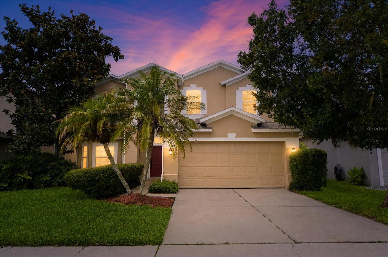 10106 HIDDEN DUNES LN