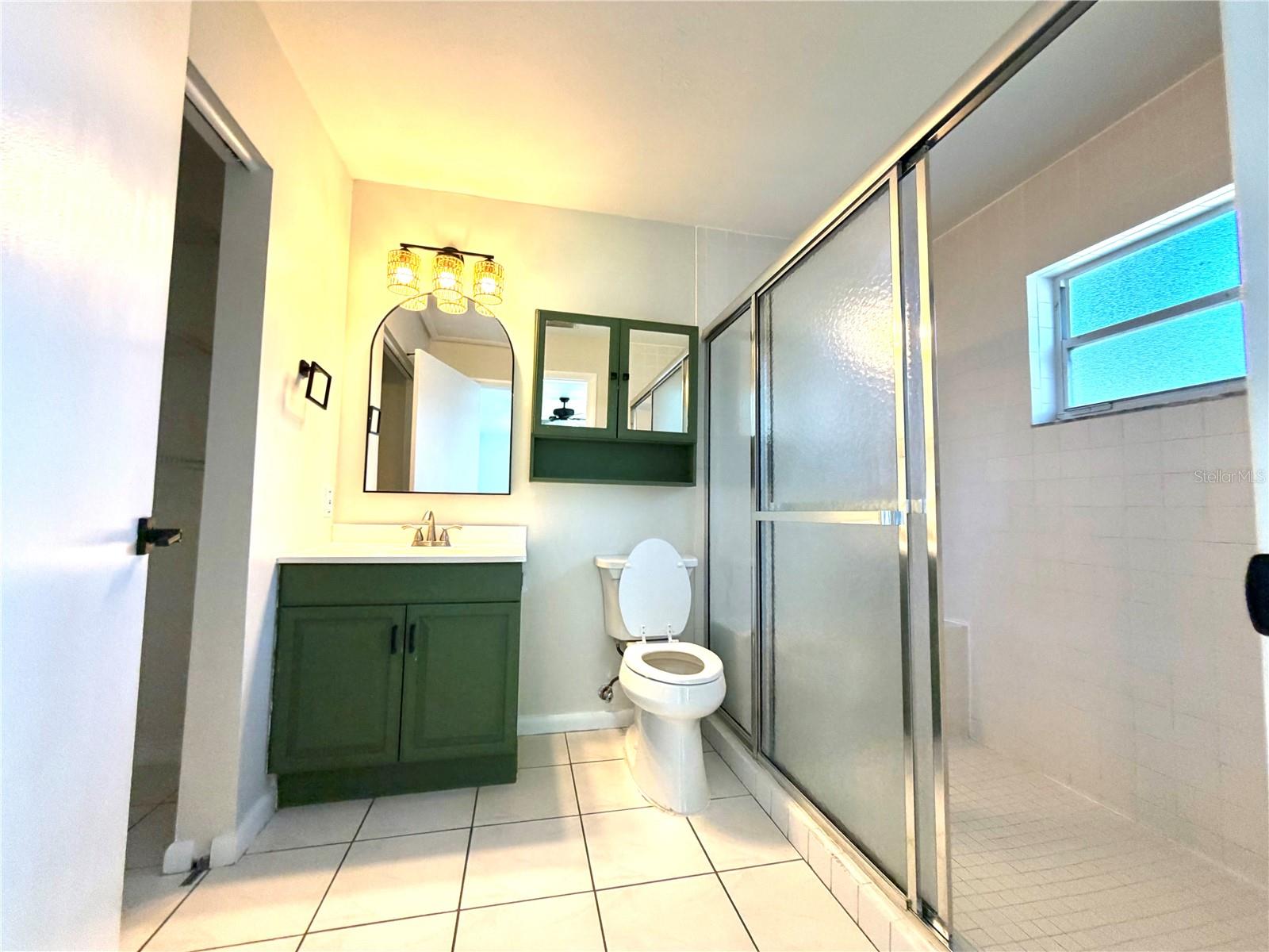 2119 W HENRY AVE — photo 11