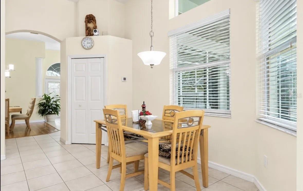 8357 GOLDEN PRAIRIE DR — photo 11