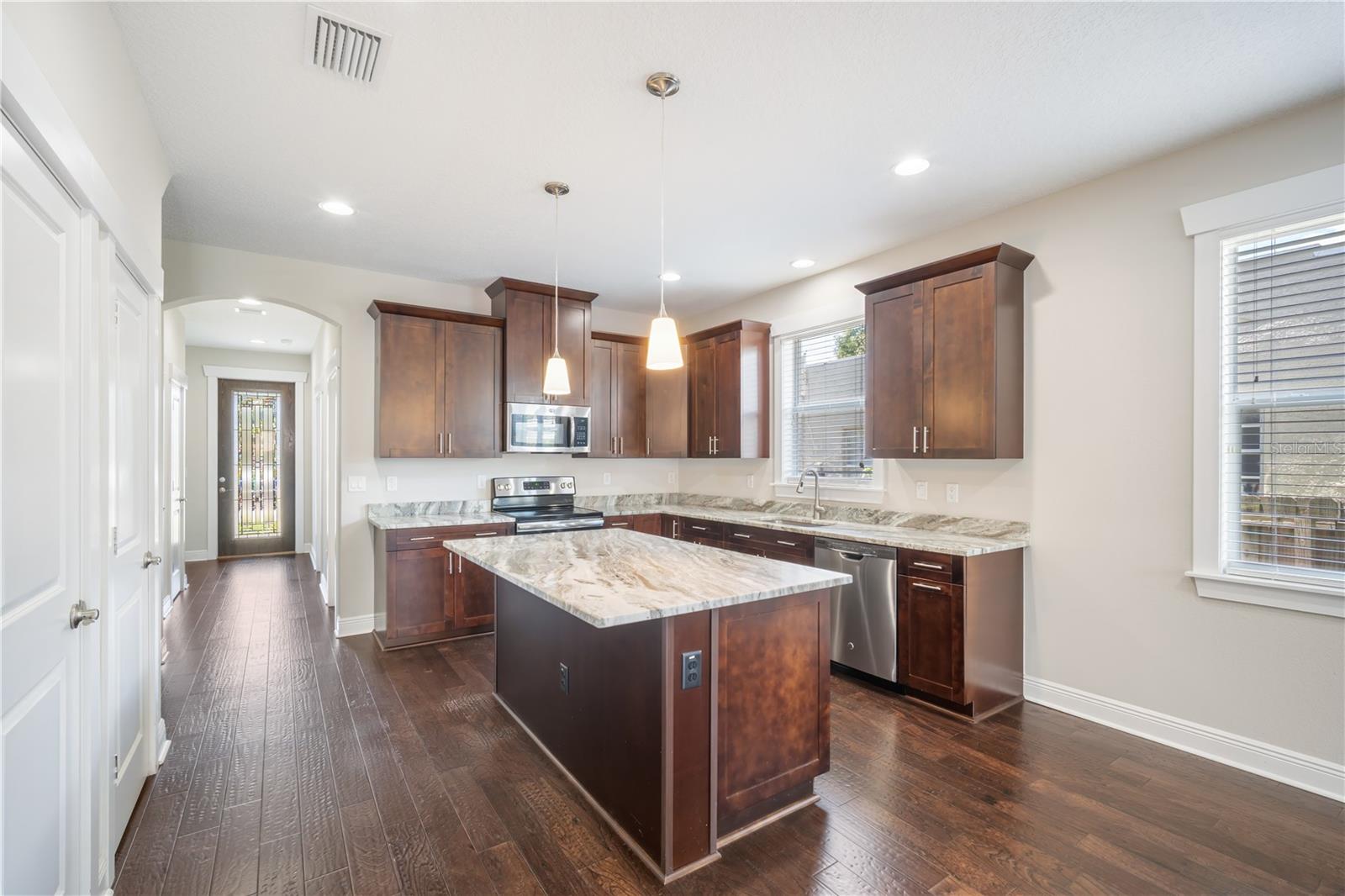 2505 W NORTH A ST #2 — photo 9