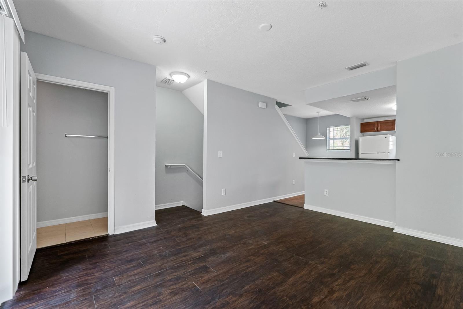 5721 LAS VENTANAS DR — photo 3