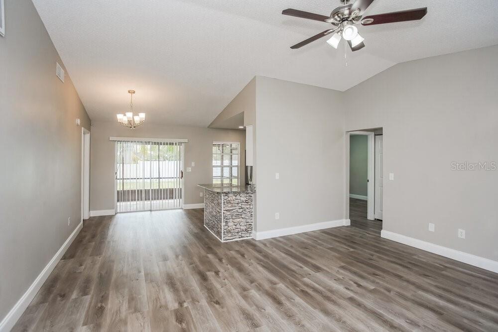 14007 RIDGEDALE WAY — photo 4