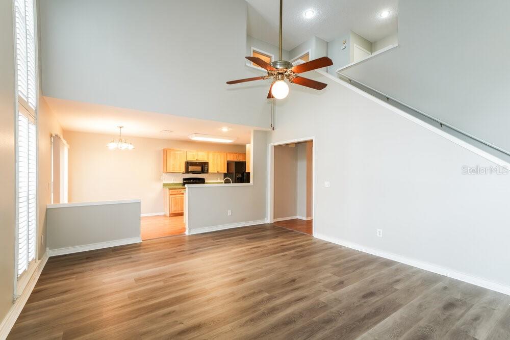 17703 PARKWAY GREEN LN — photo 5