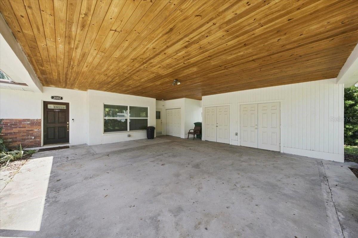 3002 W MARLIN AVE — photo 2