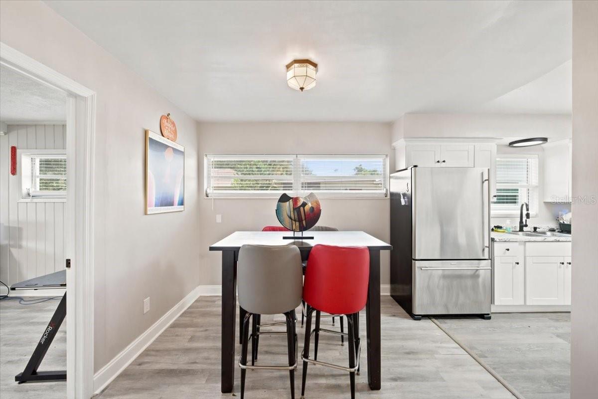 3002 W MARLIN AVE — photo 6