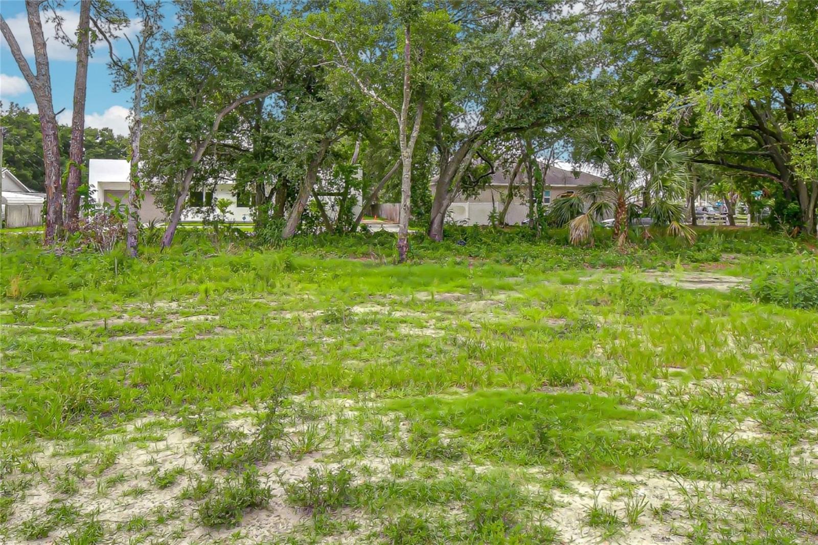 6806 NEW YORK DR #Lot B
