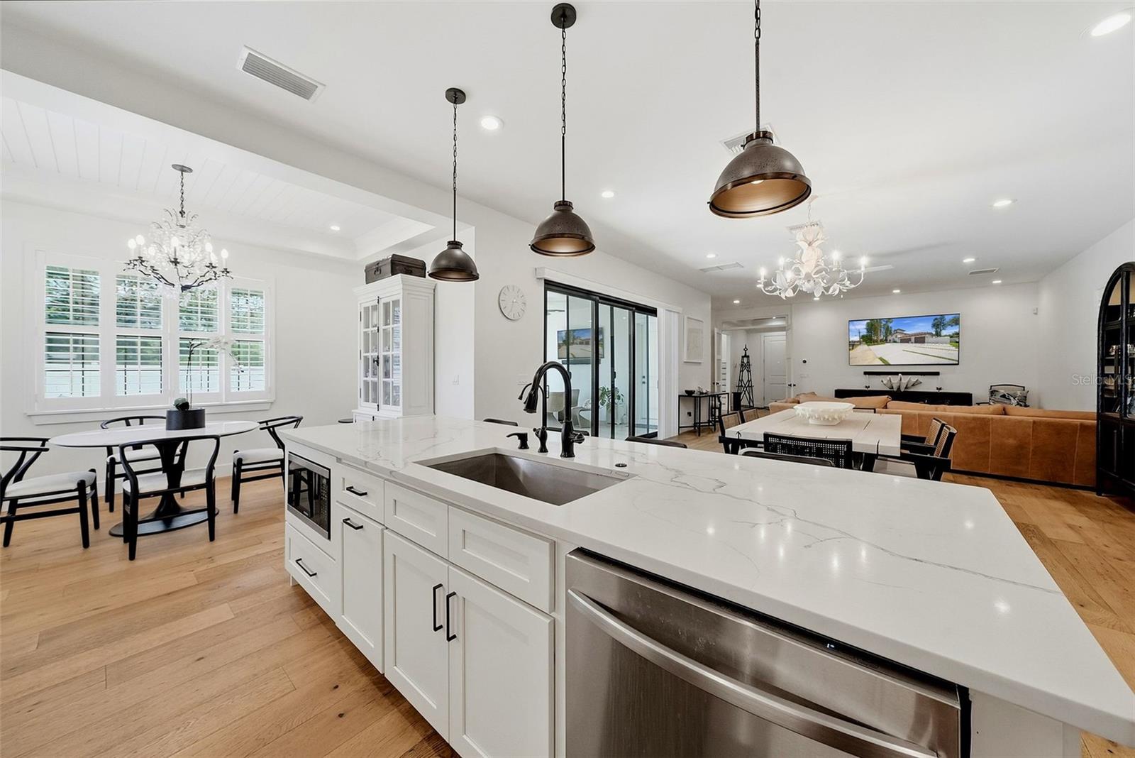 3508 W EUCLID AVE — photo 12