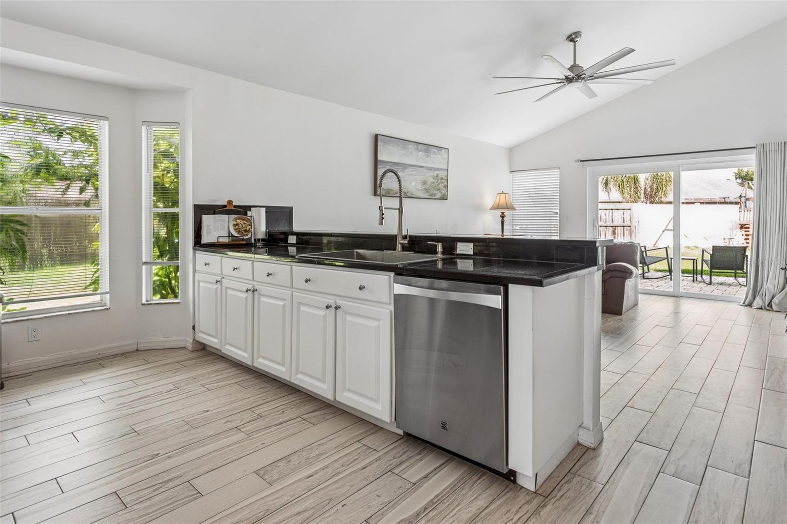 13612 COLORADO PL — photo 10
