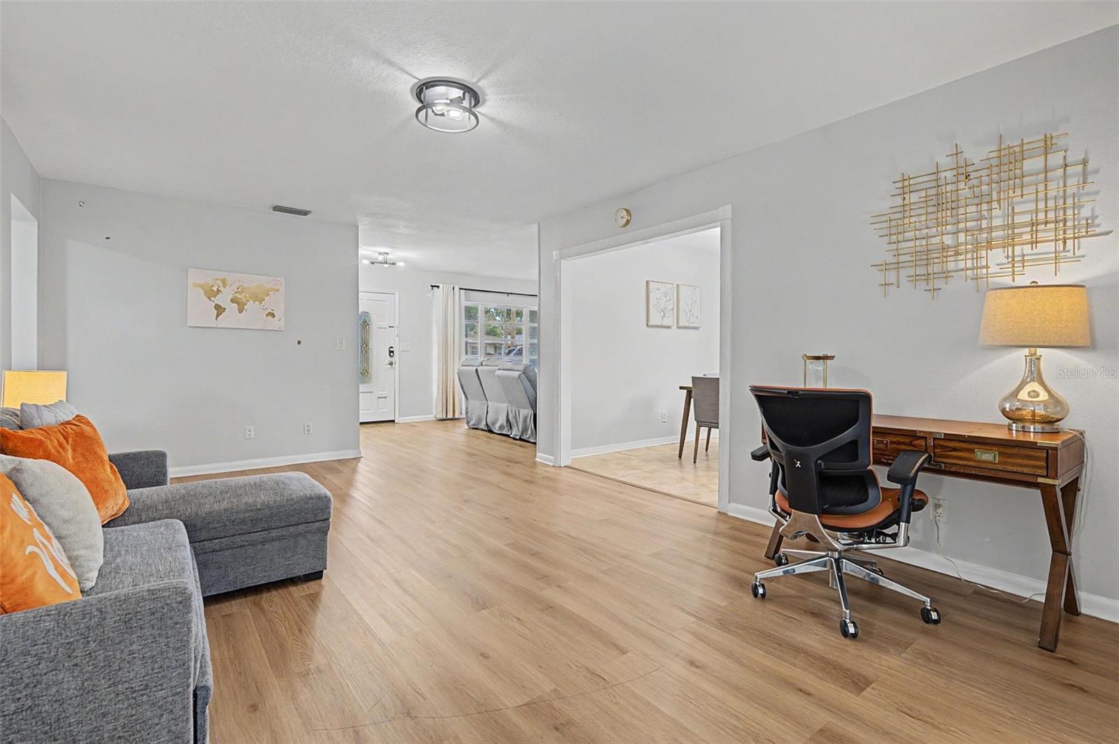 3606 W GRAY ST — photo 6