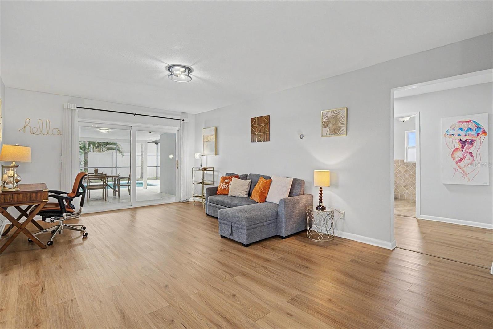 3606 W GRAY ST — photo 7