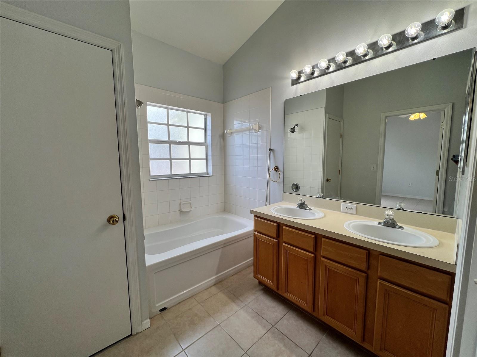 10008 TATE LN — photo 12